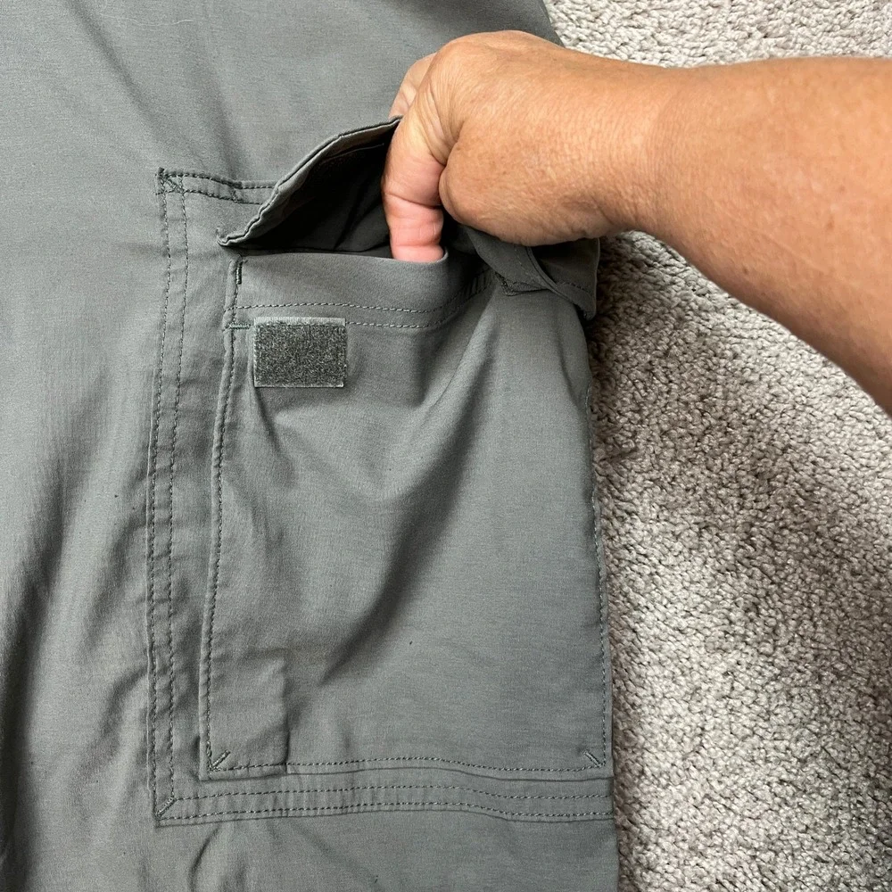 Duluth Trading Co Cargo Shorts Mens 38 Gray Dry on the Fly Relaxed Fit Tactical